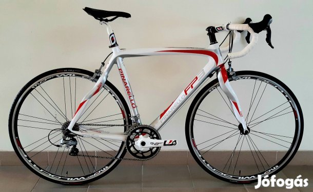 Pinarello FP3 karbon országúti kerékpár.