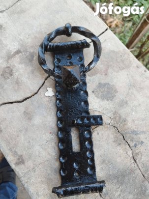 Pinceajtó fogantyú