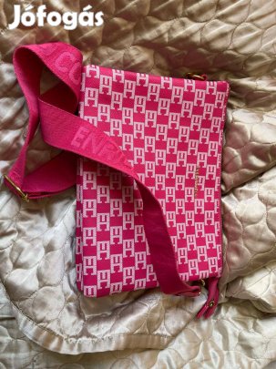 Pink táska cipzáros
