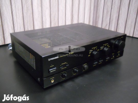 Pioneer A-443 ,2x90W,4-32 ohm,4 hangfalas sztereo erősítő (5614)