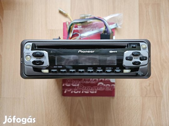 Pioneer CD-s autórádió