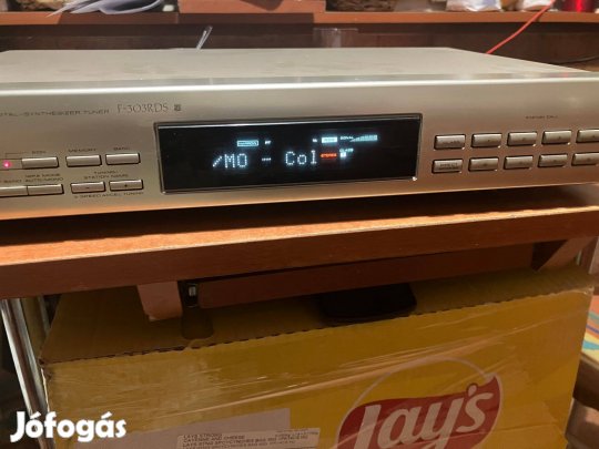 Pioneer F303-RDS rádió tuner