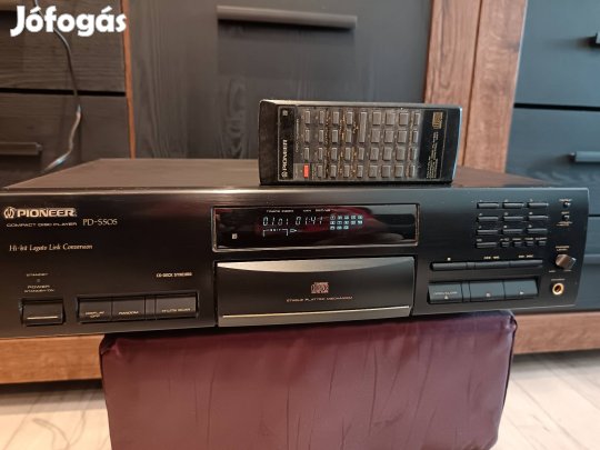 Pioneer PDS 505 gyári távjával.
