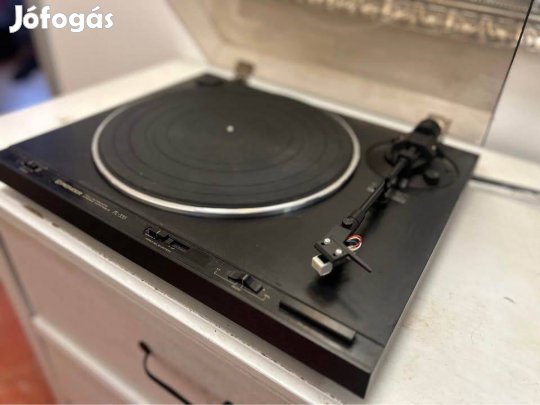 Pioneer PL-335 lemezjátszó