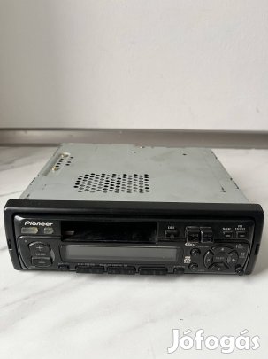Pioneer autorádió szervizelve KEH-P2830R