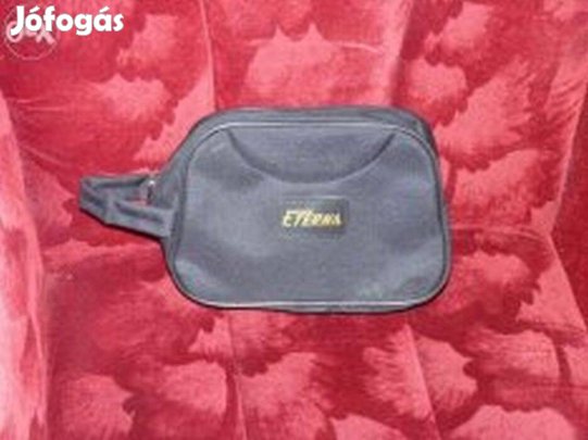 Pipere táska, neszeszer eladó. Utazáshoz kiváló