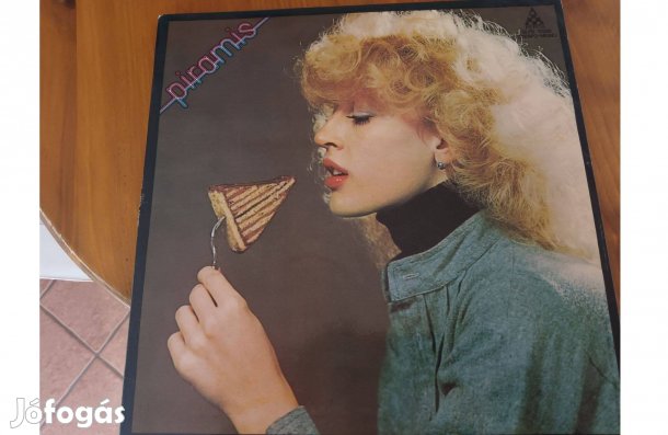 Piramis és Révész Sándor bakelit hanglemezek eladók