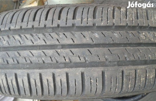 Pirelli 165/70 R gumi eladó !