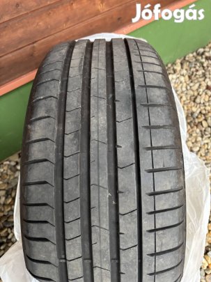 Pirelli 245/45r18 nyárigumi