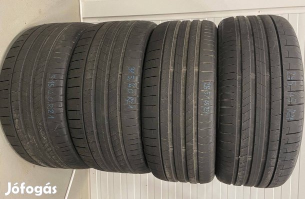 Pirelli P-Zero PZ4 P.Cayenne gyári szett NC0 285/45 21 és 315/40 21
