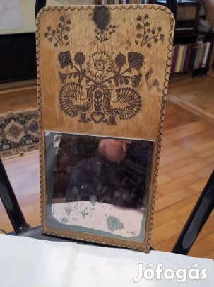 Pirográf páva mintás rétegelt lemez tükör