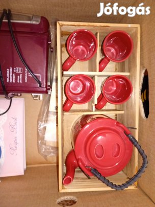 Piros 4 személyes új teáskészlet 9000ft óbuda