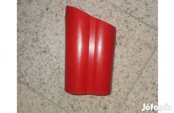 Piros, tejkiöntő, tejtartó, tej kiöntő, zacskós tejhez, újszerű