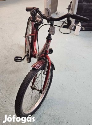 Piros bicikli kerékpár gyerek bicaj 