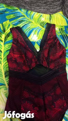 Piros fekete noi fehernemu, s, uj