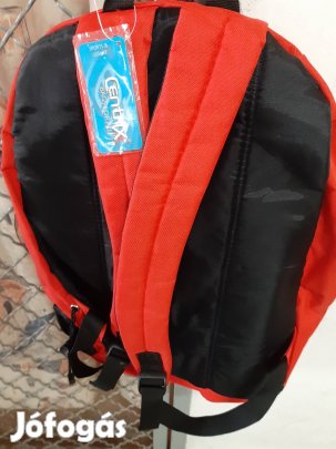 Piros hátizsák