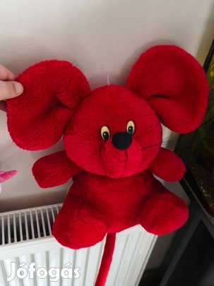 Piros plüss egér
