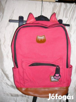 Piros színű hátitáska