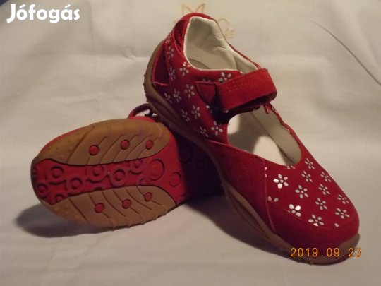 Piros topánka