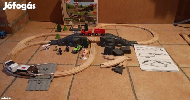 Play junior elektromos fa vonat szett