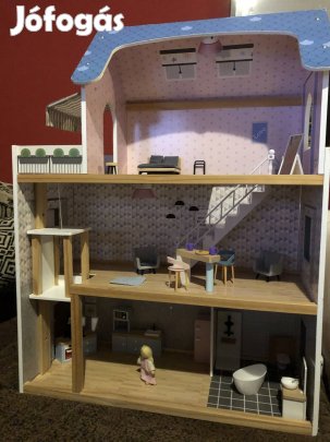 Play tive fa babaház bútorokkal