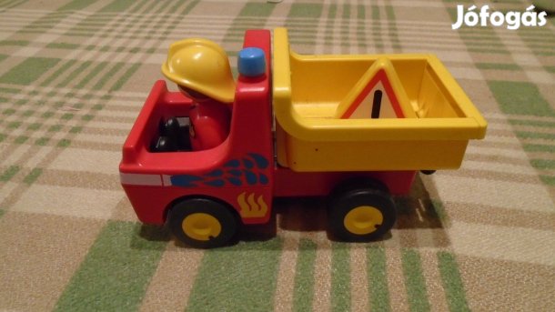 Playmobil - kicsiknek való teherautó, figurával, táblával - Akció!!