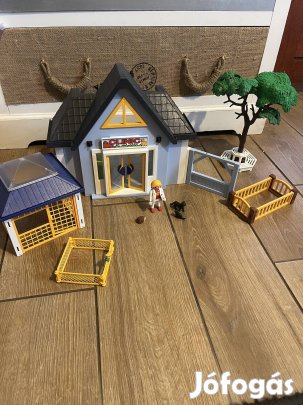 Playmobil állatorvosi rendelő 