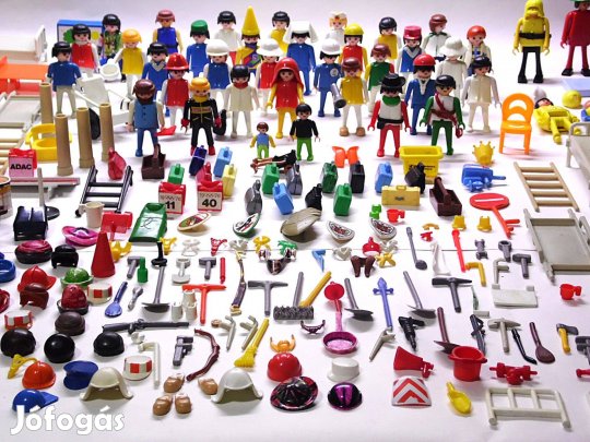 Playmobil figurák és kiegészítők hatalmas gyűjteménye egyben eladó