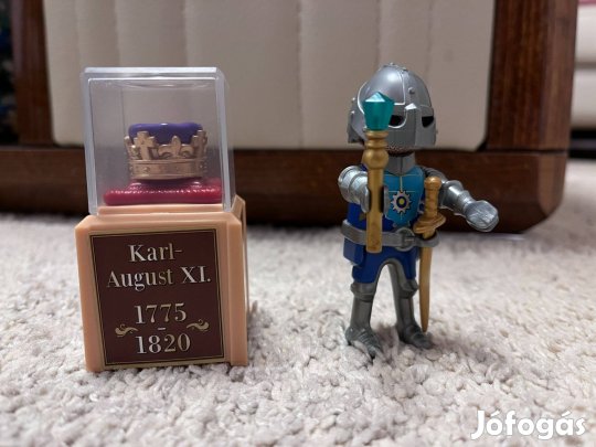 Playmobil lovag és korona vitrinben
