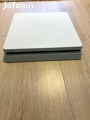 Playsation 4 Slim fehér