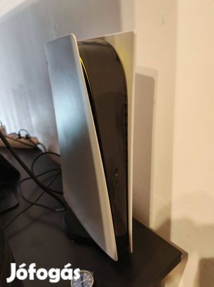 Playstation 5 digital +2 joy + joy dokkoló