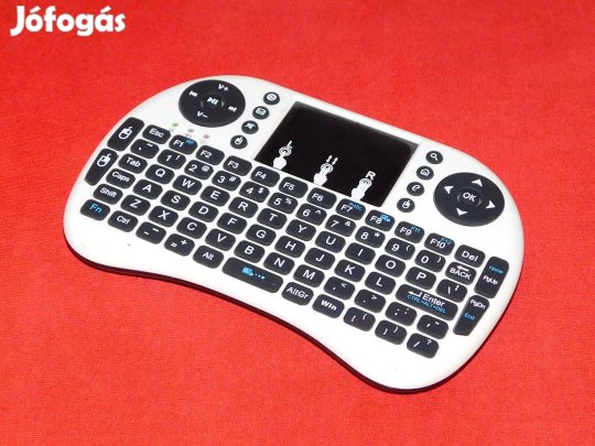 Plug n Play vezeték nélküli mini billentyűzet érintőpaddal okos TV-hez