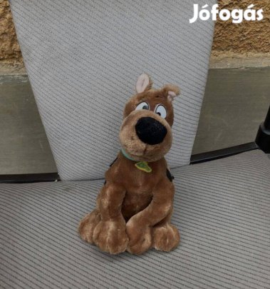 Plüss Scooby DOO mesefigura