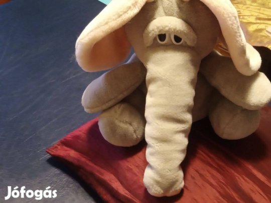 Plüss elefánt 8000ft óbuda személyesen óbudán lakcimemen posta kizárol