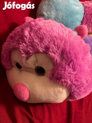 Plüss hernyó óriás