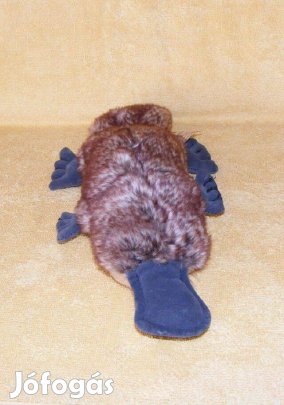 Plüss kacsacsőrű emlős