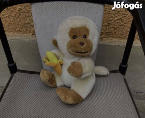 Plüss majom banánnal