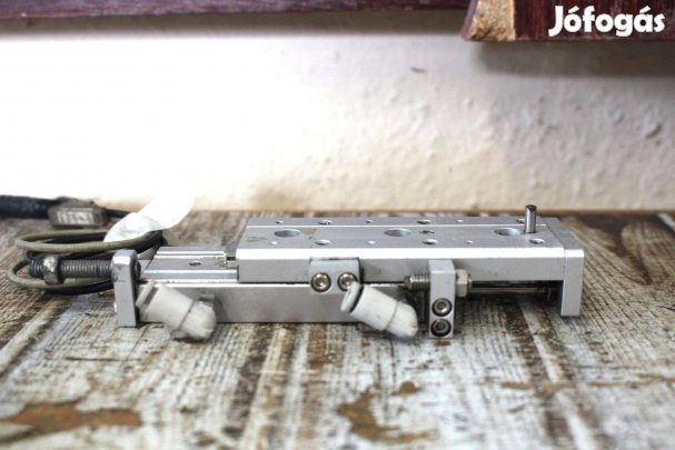 Pneumatikus csúszó asztal lineáris mozgatás szán egység Smc ( 6840 )