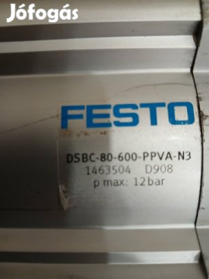 Pneumatikus munkahenger eladó.