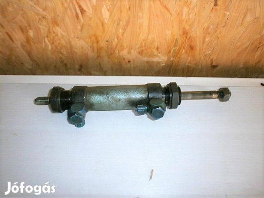 Pneumatikus munkahenger léghenger Festo ( 2097)