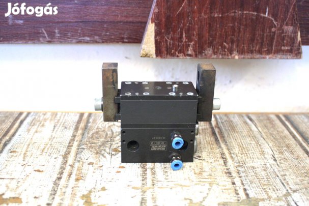 Pneumatikus szorító rögzítő párhuzamos megfogó Sommer ( 6845 )