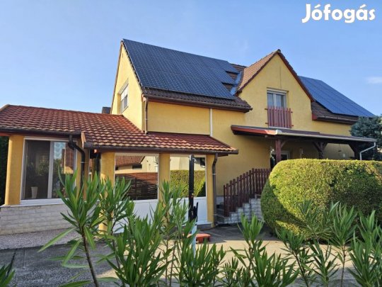 Pogányban kitűnő állapotú családi ház eladó!