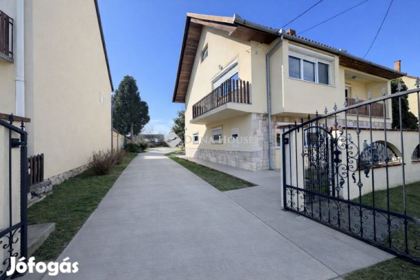 Pogányi eladó 200 nm-es ház