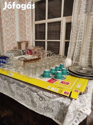 Pohár és étkészlet hagyatékból eladó