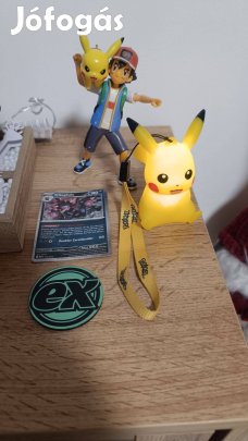 Pokémon figurák, kártya