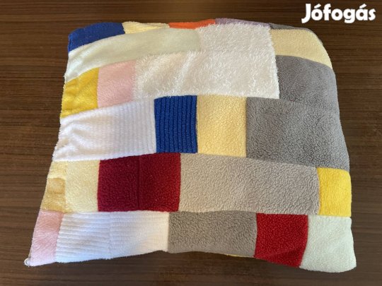 Polár huzatos szivacs kispárna, új