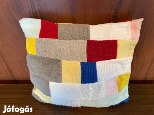 Polár párna, mosható huzattal, új