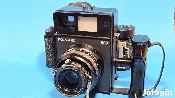 Polaroid 600 fényképezőgép  6x9  roll hátfallal 