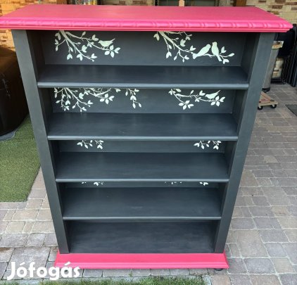 Polc felújítva, újragondolva