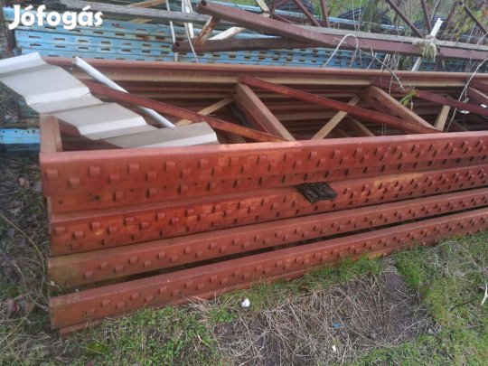 Polc vasszerkezet nehézpolc